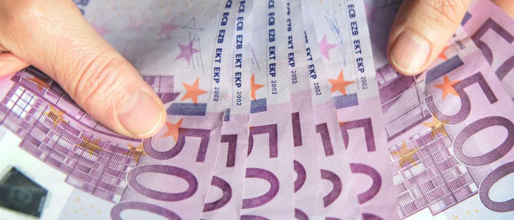 Brandenburgerinnen verdienen im Schnitt 127 Euro mehr als ihre männlichen Mitbürger. Klingt nach wenig, aber es läppert sich.