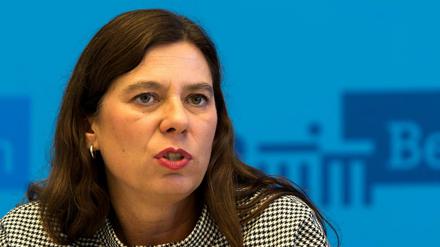 Bildungssenatorin Sandra Scheeres (SPD) will den Schulbau schleunigst voranbringen.