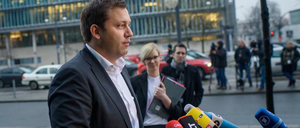 Lars Klingbeil, SPD-Generalsekretär, gibt Neumitgliedern den 6.Februar als Stichtag zur Teilnahme am Mitgliederentscheid vor.