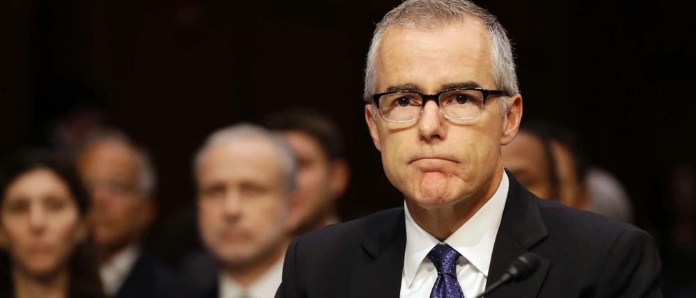 FBI-Vize-Chef Andrew McCabe tritt zurück. 