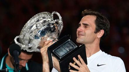 Sechsmal hat Roger Federer nun bereits in Melbourne gewonnen und damit mit Novak Djokovic gleichgezogen.