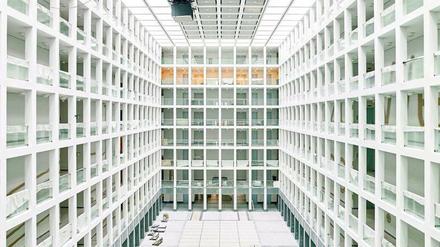 Hell und klar: Die Atrien des BND-Neubaus in Berlin. Im Haus in der Chausseestraße wird es ein Besucherzentrum geben.