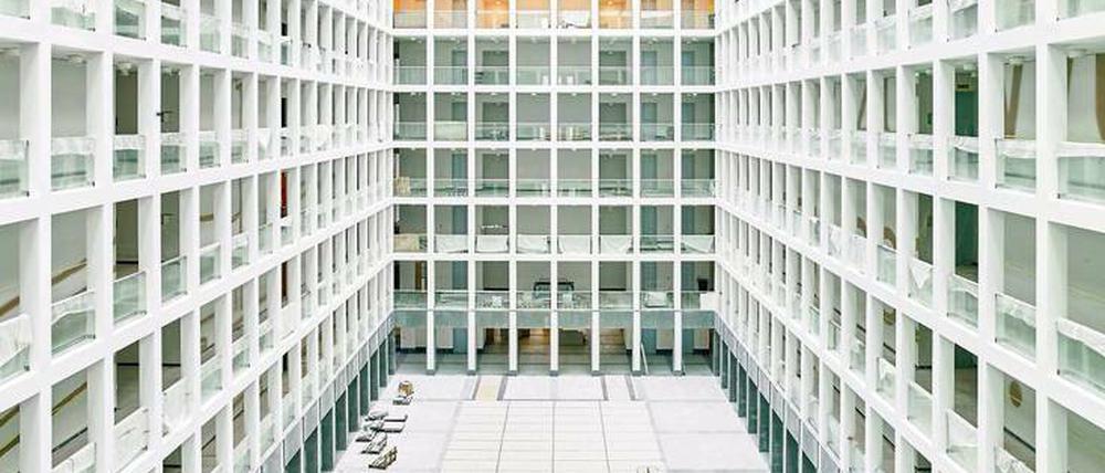 Hell und klar: Die Atrien des BND-Neubaus in Berlin. Im Haus in der Chausseestraße wird es ein Besucherzentrum geben.