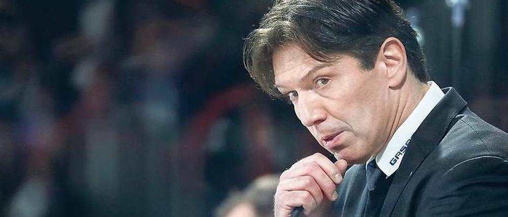 Blick voraus. Uwe Krupp will mit den Eisbären in dieser Saison den Titel holen – es wäre sein erster als Cheftrainer. 