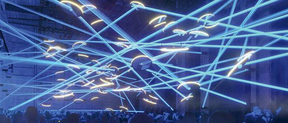 Spiegelspiele. Wie in dieser Simulation wird Christopher Bauder das Licht im Kraftwerk formen und verändern.
