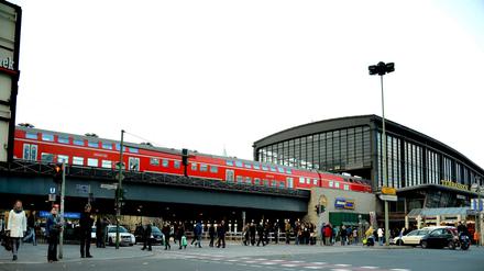 Seit Donnerstag hält der Regionalzug wieder am Bahnhof Zoo.
