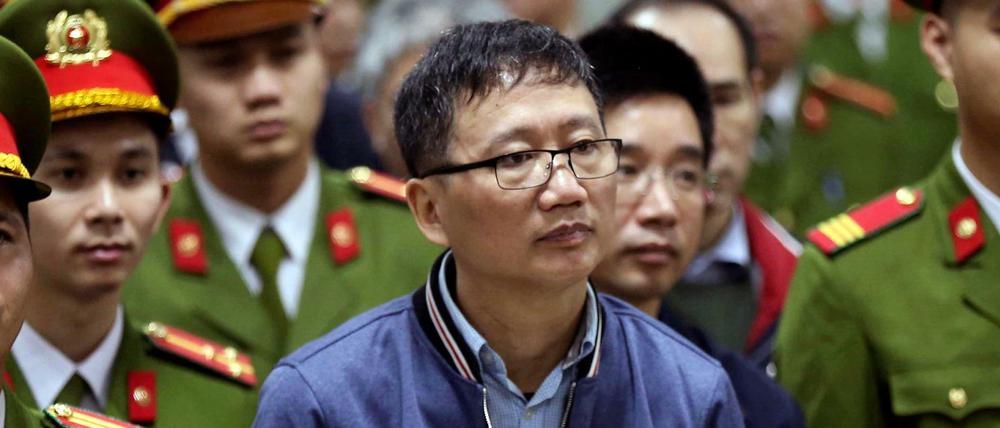 Der vietnamesische Geschäftsmann, Trinh Xuan Thanh (Mitte) (Archivbild).