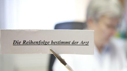 Hauptärgernis für Patienten: die langen Wartezeiten.
