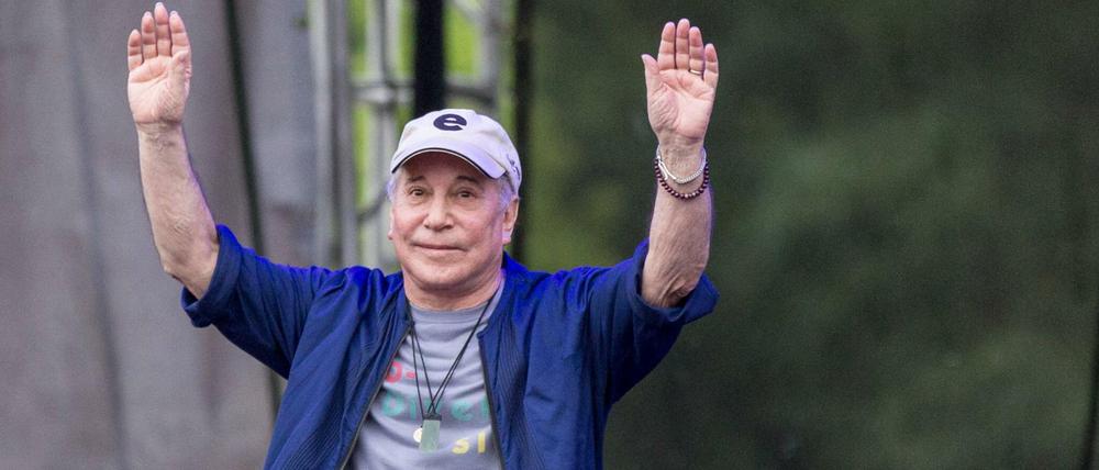 Paul Simon im Juni 2017 bei einem Konzert in Wisconsin. 
