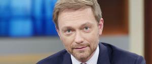 Christian Lindner 2018-01-21, Berlin, Deutschland - Christian Lindner (FDP), Bundesvorsitzender und Fraktionschef im Bundestag, zu Gast bei Anne Will im Ersten Deutschen Fernsehen. Thema der Talkrunde: Die GroKo-Entscheidung. *** Christian Lindner 2018 01 21 Berlin Germany Christian Lindner FDP of Chairman and parliamentary group leader in the Bundestag to guest at Anne Will in the first German television topic of talk round the GroKo decision