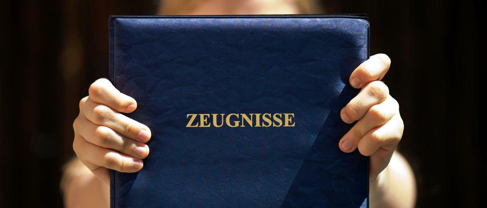 Erst die Zeugnisse, dann das Vergnügen.