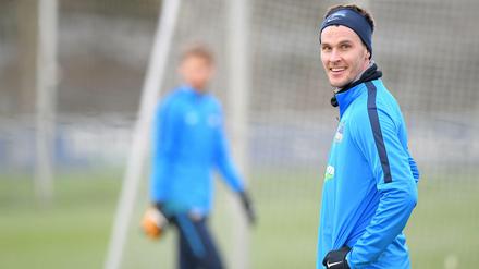 Hände in den Hüften? Wenn überhaupt, dann demnächst wohl in Bremen. Sebastian Langkamp steht vor einem Wechsel zum SV Werder.