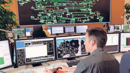 In der Leitwarte von 50Hertz im brandenburgischen Neuenhagen Brandenburg wird der Stromfluss stetig dem Bedarf angepasst. 