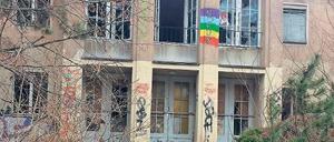 Verwüstet. Das ehemalige Institut für Anatomie in der Königin-Luise-Straße. 