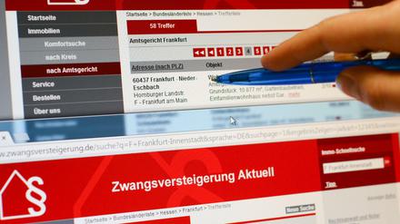 Hintergrund der Zwangsversteigerungen sollen zunehmend festgefahrene private Streitigkeiten sein.