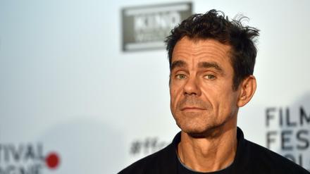 Der Regisseur Tom Tykwer bei der Vorstellung seiner Serie Babylon Berlin im Rahmen des Film Festivals Köln. 