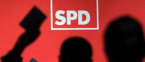 Jetzt wird abgestimmt. Die SPD-Parteilinke will die Mitglieder zur Ausrichtung der Partei befragen.