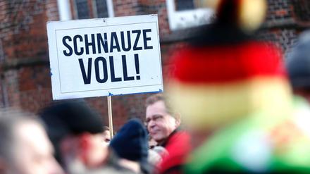 Im Aufwind. Immer mehr Menschen kommen zu rechten Demonstrationen in Cottbus.