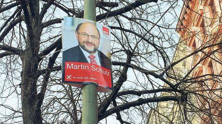 Steter Einsatz. Dieses Plakat hängt in der Prenzlauer Allee. 