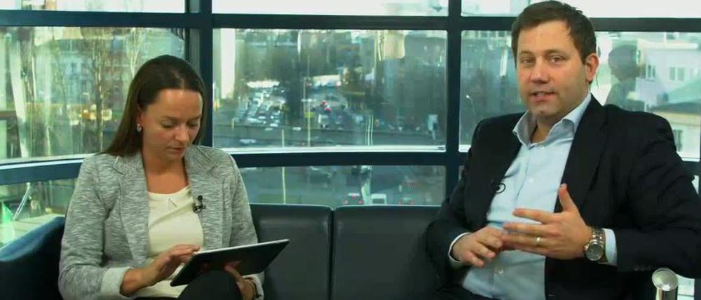 SPD-Generalsekretär Lars Klingbeil in seiner Facebook-Sprechstunde