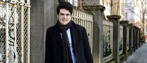 Tee im Café Einstein mit Michael Barenboim. Nebenan ging er zu Schule.