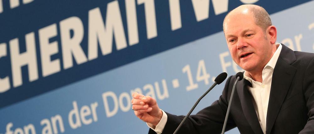 Neuer kommissarischer SPD-Chef beim Aschermittwoch: Olaf Scholz wirbt in Vilshofen für die große Koalition.