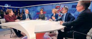 Die SPD zu Gast. Bei "Maybrit Illner" trafen der Juso-Vorsitzende Kevin Kühnert (links), der niedersächsische Ministerpräsident Stephan Weil und auch Politologe Albrecht von Lucke (re.) aufeinander.
