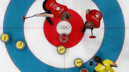 Ganz schön geschrubbt. Curling erfreut sich auch in Pyeongchang wachsender Beliebtheit.