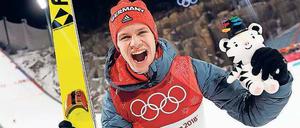 er nächste Schrei. Andreas Wellinger freute sich im Zielbereich über seine zweite Medaille in Pyeongchang. 