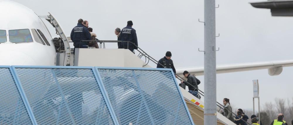 Die Zahl der Abschiebungen in den Libanon soll künftig steigen.