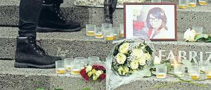 Trauer um die Opfer: Am 19. Dezember 2016 rast der Tunesier Anis Amri mit einem Lastwagen in eine Budengasse des Weihnachtsmarktes an der Gedächtniskirche. Zwölf Menschen verlieren ihr Leben, 55 werden verletzt.