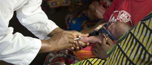 Die Gates-Stiftung unterstützt Gesundheitsprojekte in Afrika.