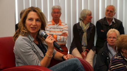 Feine Antennen: Pascale Hugues. 