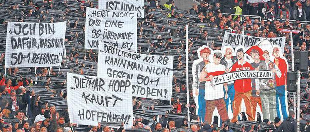 50+1 ist unantastbar? Das wünschen sich jedenfalls viele Fußballfans, auch die des VfB Stuttgart.