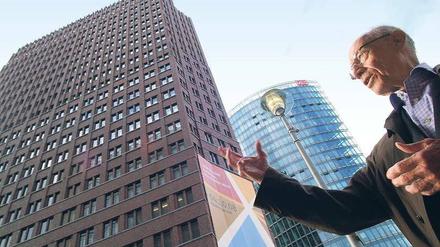 Edzard Reuter startete nach seiner Jugend im Exil eine beeindruckende Karriere in der deutschen Wirtschaft. 