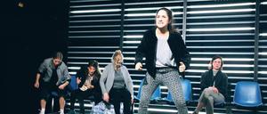 Auf dem Sprung. Die nächste Pointe wartet schon.