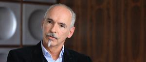 Stuckateurmeister Klaus-Dieter Müller, Geschäftsführer der K. Rogge Spezialbau GmbH in Berlin und Präsident der Fachgemeinschaft Bau Berlin und Brandenburg.