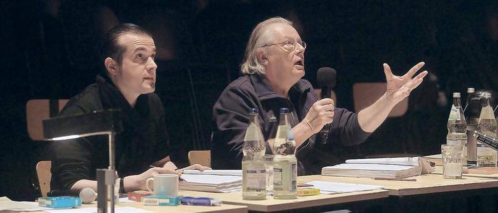 Der Vierteljahrhundert-Mann. Ex-Volksbühnen-Intendant Frank Castorf beim Argumentieren.