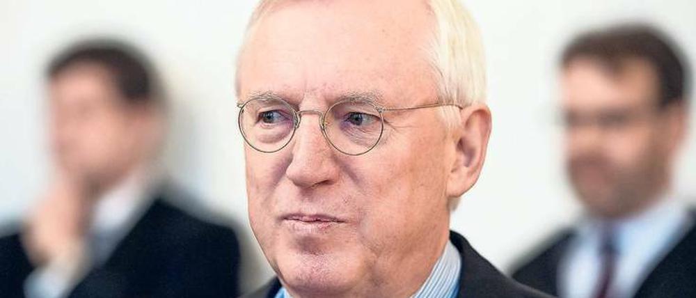 Mr. Adlon wird er auch genannt. Das Luxus-Hotel am Pariser Platz schuf er in seinen guten Jahren. 