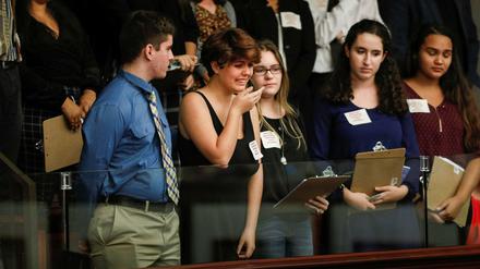 Schüler der Marjorie Stoneman Douglas High School im Parlament von Florida.
