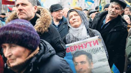 Unterstützung aus Kiew: Rund 2500 Oppositionelle demonstrierten am Sonntag für die Rückkehr des ehemaligen Gouverneurs von Odessa. 
