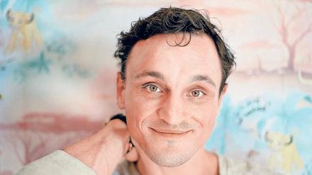 Rogowski spielt die Hauptrollen in den deutschen Wettbewerbsbeiträgen „Transit“ und „In den Gängen“.