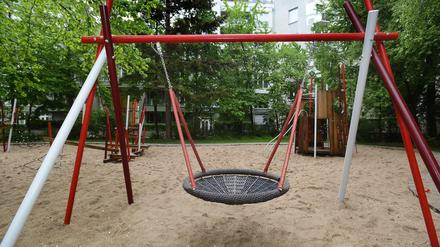 Ein Spielplatz in Schöneberg. Dort wurden im Mai 2015 Stecknadeln im Sand gefunden.