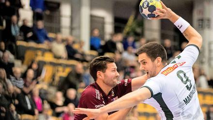 Stipe Mandalinic (r.) verfügt über einen besonders harten Wurf.