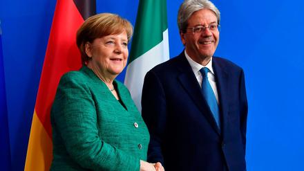 Einig in der EU-Flüchtlingspolitik: Kanzlerin Angela Merkel (CDU) und Italiens Regierungschef Paolo Gentiloni. 