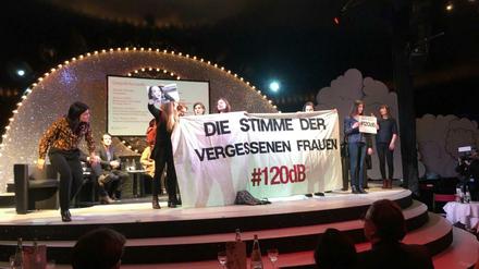 Ein Foto von der Aktion, verbreitet über Twitter von der Kampagne #120db
