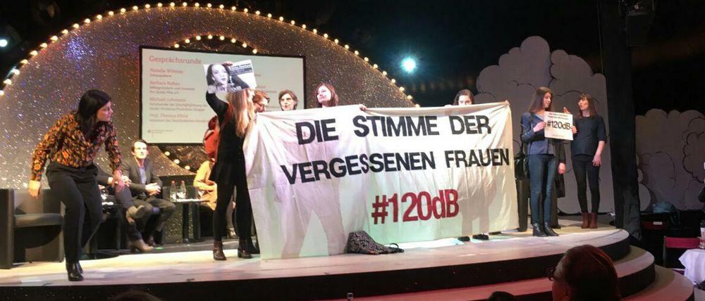 Ein Foto von der Aktion, verbreitet über Twitter von der Kampagne #120db