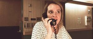 Hilferuf. Sawyer (Claire Foy) will raus aus der Klinik. 