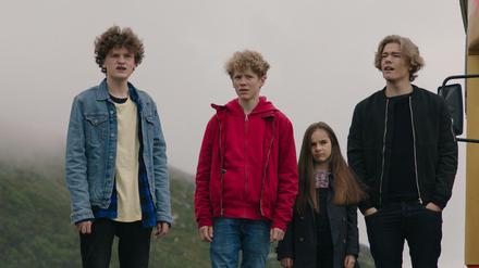 Jakob Dyrud, Tage Hogness, Tiril Marie Høistad Berger und Jonas Oftebro in "Los Bando".