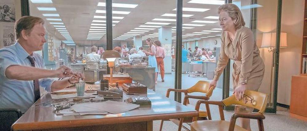 Alte Schule. „Washington Post“-Chefredakteur Ben Bradlee (Tom Hanks) und seine Verlegerin (Meryl Streep). 